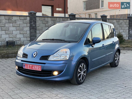 Рено Grand Modus 2010 у Рівному на Automoto.ua Синій Рено Grand Modus, об'ємом двигуна 1.6 л та пробігом 124 тис. км за 6699 $, фото 1 на Automoto.ua
