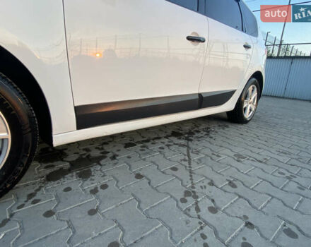 Белый Рено Гранд Сценик, объемом двигателя 1.5 л и пробегом 313 тыс. км за 6900 $, фото 8 на Automoto.ua