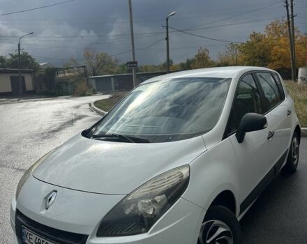 Белый Рено Гранд Сценик, объемом двигателя 1.5 л и пробегом 220 тыс. км за 6900 $, фото 9 на Automoto.ua