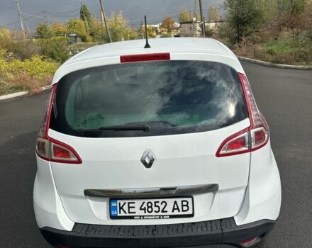 Белый Рено Гранд Сценик, объемом двигателя 1.5 л и пробегом 220 тыс. км за 6900 $, фото 4 на Automoto.ua