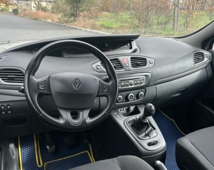 Белый Рено Гранд Сценик, объемом двигателя 1.5 л и пробегом 220 тыс. км за 6900 $, фото 12 на Automoto.ua