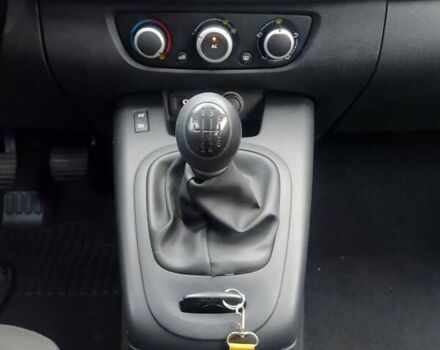 Белый Рено Гранд Сценик, объемом двигателя 1.46 л и пробегом 172 тыс. км за 6156 $, фото 22 на Automoto.ua