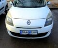 Белый Рено Гранд Сценик, объемом двигателя 1.5 л и пробегом 340 тыс. км за 6000 $, фото 1 на Automoto.ua