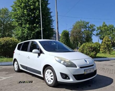 Белый Рено Гранд Сценик, объемом двигателя 1.46 л и пробегом 240 тыс. км за 6500 $, фото 8 на Automoto.ua