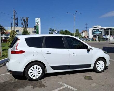 Белый Рено Гранд Сценик, объемом двигателя 1.46 л и пробегом 240 тыс. км за 6500 $, фото 10 на Automoto.ua