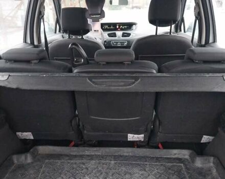 Білий Рено Гранд Сценік, об'ємом двигуна 1.5 л та пробігом 371 тис. км за 5900 $, фото 6 на Automoto.ua