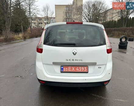 Білий Рено Гранд Сценік, об'ємом двигуна 0 л та пробігом 180 тис. км за 5600 $, фото 4 на Automoto.ua