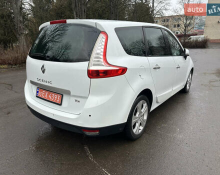 Білий Рено Гранд Сценік, об'ємом двигуна 0 л та пробігом 180 тис. км за 5600 $, фото 5 на Automoto.ua