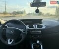 Белый Рено Гранд Сценик, объемом двигателя 1.9 л и пробегом 225 тыс. км за 7000 $, фото 13 на Automoto.ua