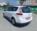 Белый Рено Гранд Сценик, объемом двигателя 1.5 л и пробегом 247 тыс. км за 4850 $, фото 4 на Automoto.ua