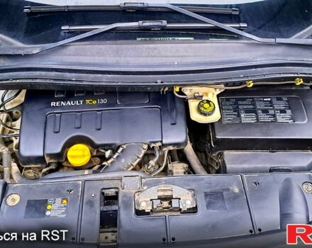 Рено Гранд Сценік 2010 у Полтаві на Automoto.ua Білий Рено Гранд Сценік, об'ємом двигуна 1.4 л та пробігом 199 тис. км за 6500 $, фото 11 на Automoto.ua