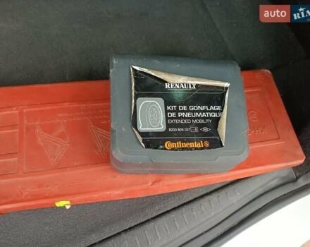 Белый Рено Гранд Сценик, объемом двигателя 1.5 л и пробегом 287 тыс. км за 6200 $, фото 23 на Automoto.ua