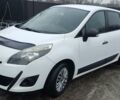 Белый Рено Гранд Сценик, объемом двигателя 1.46 л и пробегом 300 тыс. км за 5900 $, фото 7 на Automoto.ua