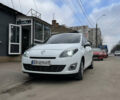 Белый Рено Гранд Сценик, объемом двигателя 1.6 л и пробегом 135 тыс. км за 7999 $, фото 1 на Automoto.ua