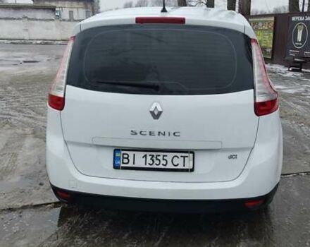 Белый Рено Гранд Сценик, объемом двигателя 1.46 л и пробегом 300 тыс. км за 5900 $, фото 4 на Automoto.ua