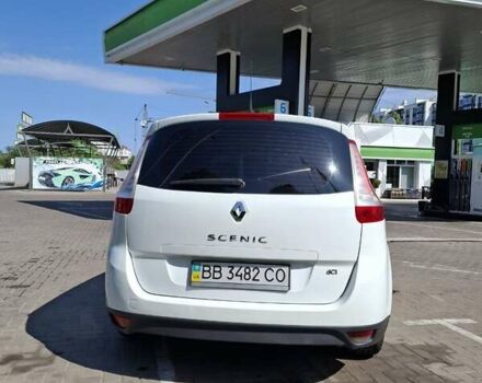 Белый Рено Гранд Сценик, объемом двигателя 1.46 л и пробегом 240 тыс. км за 6500 $, фото 11 на Automoto.ua