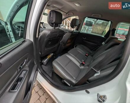 Білий Рено Гранд Сценік, об'ємом двигуна 1.5 л та пробігом 158 тис. км за 6999 $, фото 26 на Automoto.ua