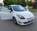 Білий Рено Гранд Сценік, об'ємом двигуна 1.6 л та пробігом 308 тис. км за 6000 $, фото 1 на Automoto.ua