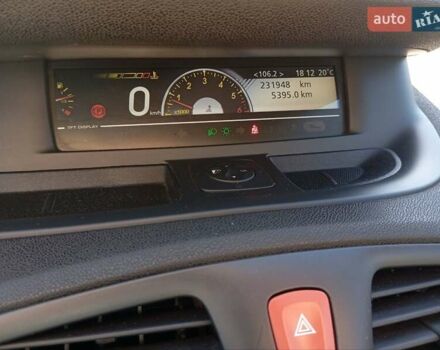 Білий Рено Гранд Сценік, об'ємом двигуна 1.6 л та пробігом 233 тис. км за 7300 $, фото 15 на Automoto.ua