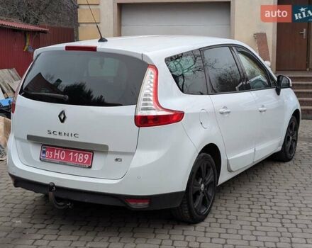 Білий Рено Гранд Сценік, об'ємом двигуна 1.5 л та пробігом 158 тис. км за 6999 $, фото 10 на Automoto.ua