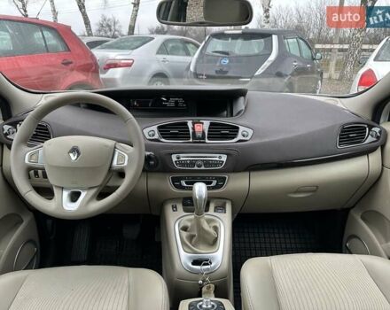 Белый Рено Гранд Сценик, объемом двигателя 1.5 л и пробегом 234 тыс. км за 6700 $, фото 19 на Automoto.ua