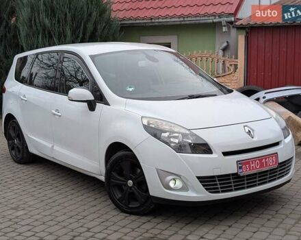 Білий Рено Гранд Сценік, об'ємом двигуна 1.5 л та пробігом 158 тис. км за 6999 $, фото 7 на Automoto.ua