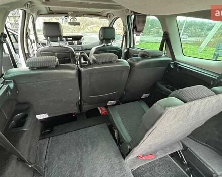 Белый Рено Гранд Сценик, объемом двигателя 1.6 л и пробегом 166 тыс. км за 8350 $, фото 23 на Automoto.ua