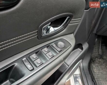 Білий Рено Гранд Сценік, об'ємом двигуна 1.5 л та пробігом 158 тис. км за 6999 $, фото 24 на Automoto.ua