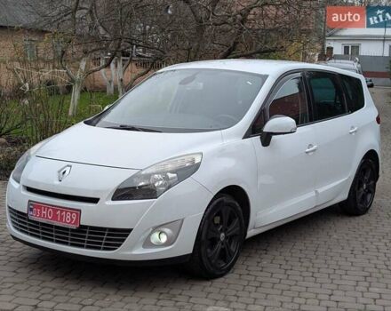 Білий Рено Гранд Сценік, об'ємом двигуна 1.5 л та пробігом 158 тис. км за 6999 $, фото 8 на Automoto.ua