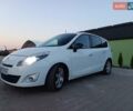 Білий Рено Гранд Сценік, об'ємом двигуна 2 л та пробігом 268 тис. км за 8400 $, фото 2 на Automoto.ua