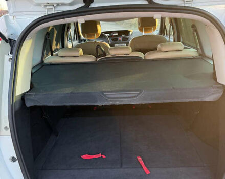 Белый Рено Гранд Сценик, объемом двигателя 1.9 л и пробегом 200 тыс. км за 8200 $, фото 23 на Automoto.ua