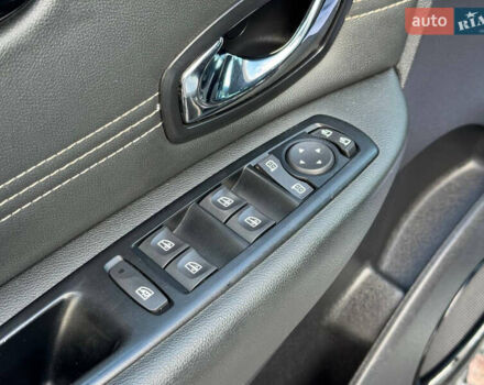 Білий Рено Гранд Сценік, об'ємом двигуна 2 л та пробігом 199 тис. км за 8250 $, фото 30 на Automoto.ua