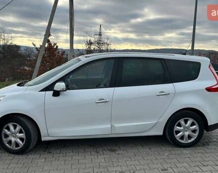 Белый Рено Гранд Сценик, объемом двигателя 1.6 л и пробегом 166 тыс. км за 8350 $, фото 12 на Automoto.ua