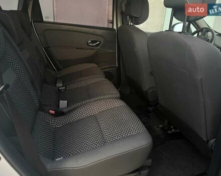 Белый Рено Гранд Сценик, объемом двигателя 1.46 л и пробегом 370 тыс. км за 6899 $, фото 34 на Automoto.ua