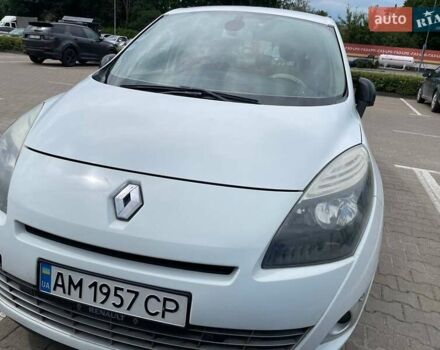 Білий Рено Гранд Сценік, об'ємом двигуна 1.5 л та пробігом 274 тис. км за 7300 $, фото 1 на Automoto.ua