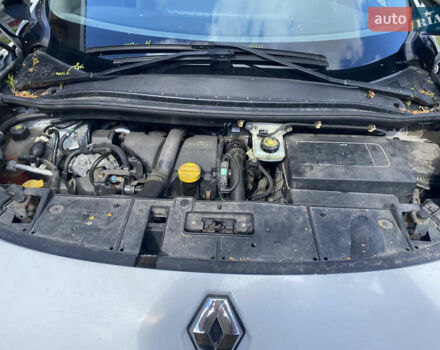 Рено Гранд Сценик 2011 в Луцке на Automoto.ua Белый Рено Гранд Сценик, объемом двигателя 1.5 л и пробегом 241 тыс. км за 6800 $, фото 23 на Automoto.ua