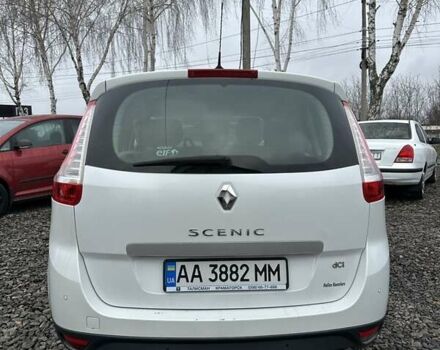 Белый Рено Гранд Сценик, объемом двигателя 1.5 л и пробегом 234 тыс. км за 6700 $, фото 5 на Automoto.ua