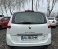 Белый Рено Гранд Сценик, объемом двигателя 1.5 л и пробегом 234 тыс. км за 6700 $, фото 5 на Automoto.ua