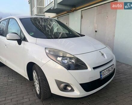 Белый Рено Гранд Сценик, объемом двигателя 1.46 л и пробегом 370 тыс. км за 6899 $, фото 30 на Automoto.ua