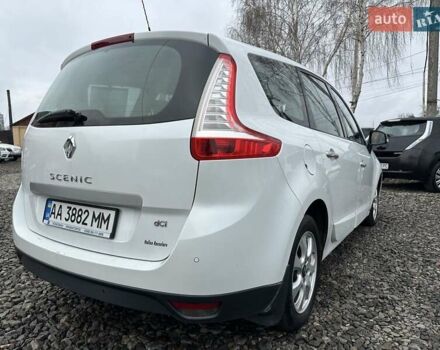 Белый Рено Гранд Сценик, объемом двигателя 1.5 л и пробегом 234 тыс. км за 6700 $, фото 4 на Automoto.ua