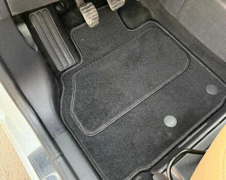 Белый Рено Гранд Сценик, объемом двигателя 1.9 л и пробегом 200 тыс. км за 8200 $, фото 28 на Automoto.ua