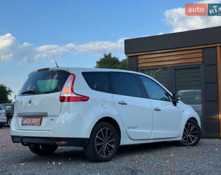 Білий Рено Гранд Сценік, об'ємом двигуна 2 л та пробігом 199 тис. км за 8250 $, фото 17 на Automoto.ua