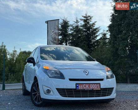 Білий Рено Гранд Сценік, об'ємом двигуна 2 л та пробігом 199 тис. км за 8250 $, фото 7 на Automoto.ua