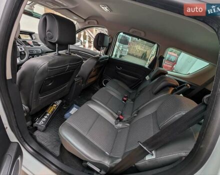 Білий Рено Гранд Сценік, об'ємом двигуна 1.5 л та пробігом 158 тис. км за 6999 $, фото 27 на Automoto.ua