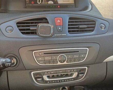 Білий Рено Гранд Сценік, об'ємом двигуна 1.6 л та пробігом 233 тис. км за 7300 $, фото 14 на Automoto.ua