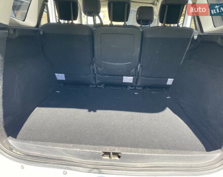 Рено Гранд Сценик 2011 в Луцке на Automoto.ua Белый Рено Гранд Сценик, объемом двигателя 1.5 л и пробегом 241 тыс. км за 6800 $, фото 19 на Automoto.ua