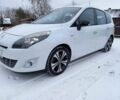 Білий Рено Гранд Сценік, об'ємом двигуна 0 л та пробігом 246 тис. км за 7700 $, фото 1 на Automoto.ua