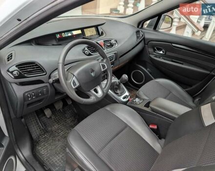 Білий Рено Гранд Сценік, об'ємом двигуна 1.5 л та пробігом 158 тис. км за 6999 $, фото 23 на Automoto.ua