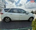 Білий Рено Гранд Сценік, об'ємом двигуна 1.46 л та пробігом 160 тис. км за 6500 $, фото 2 на Automoto.ua