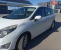 Білий Рено Гранд Сценік, об'ємом двигуна 1.6 л та пробігом 233 тис. км за 7300 $, фото 7 на Automoto.ua